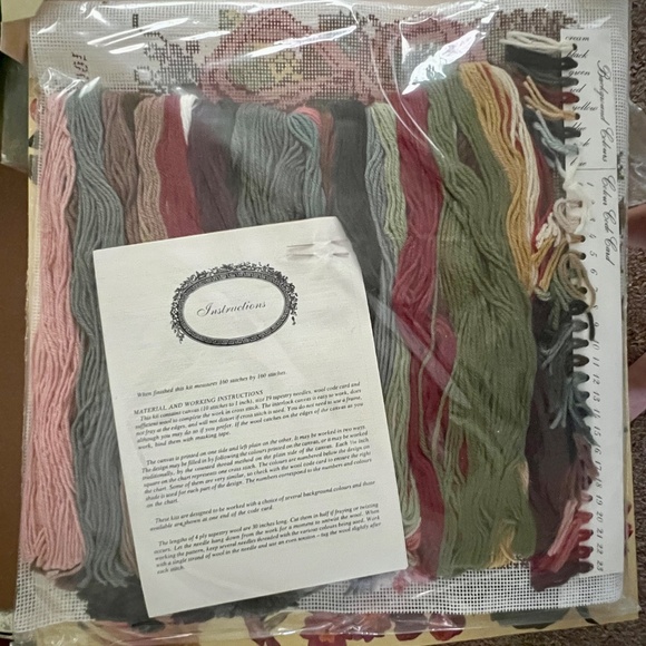 Rare Vintage 1988 Elizabeth Bradley Needlepoint Kit Victorian Flowers Winter NEW - Picture 8 of 11